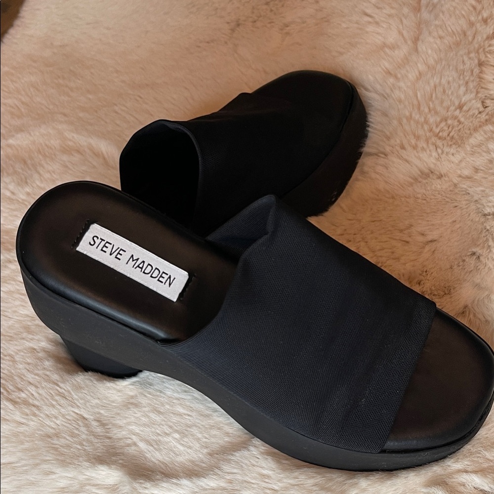 Steve Madden SLINKY30 BLACK